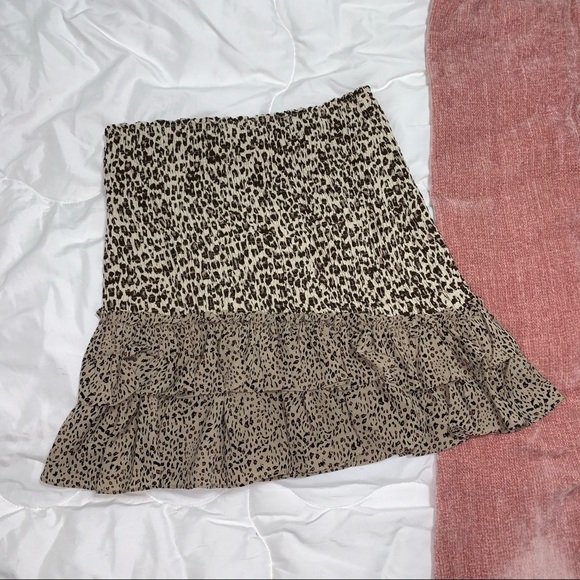 NWT GLAM Leopard Smocked Ruffle Mini Skirt Zoey Clair Large - Picture 5 of 16